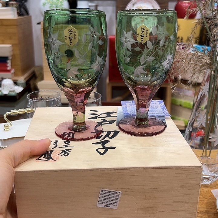 瓷片西和哈哈哈真的好