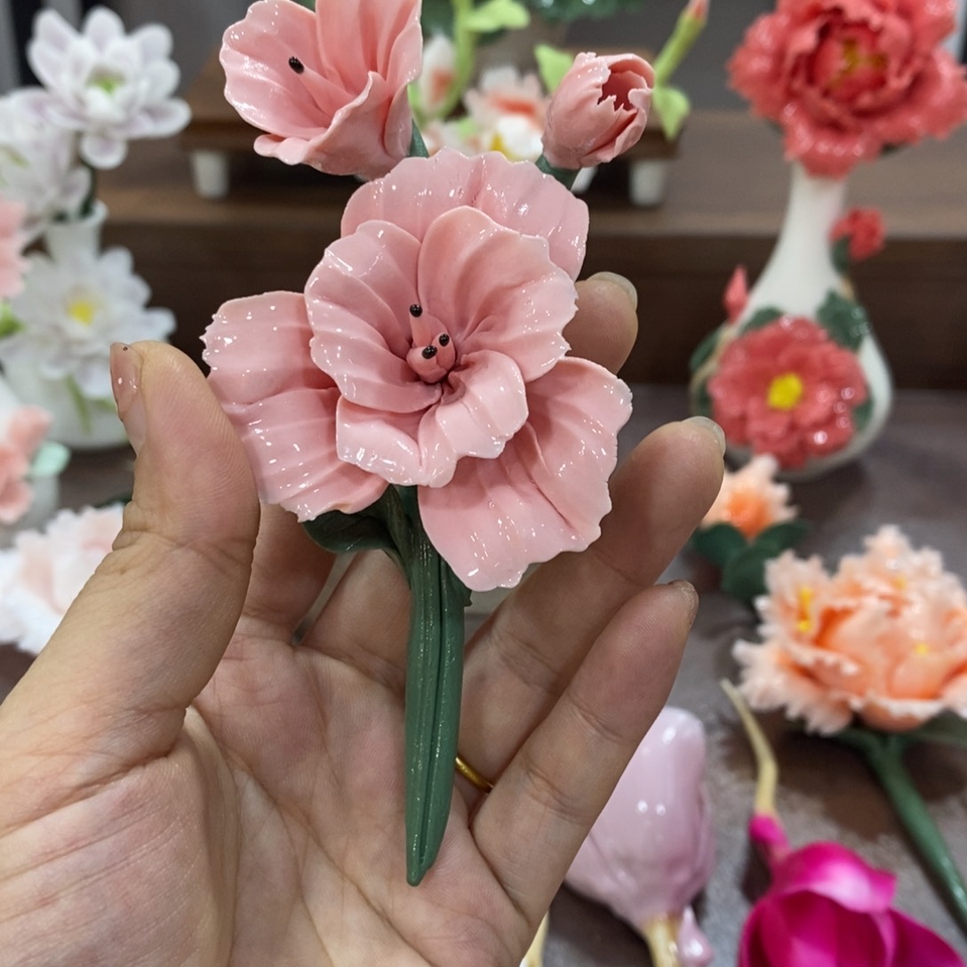 摆件陶瓷手工花摆件