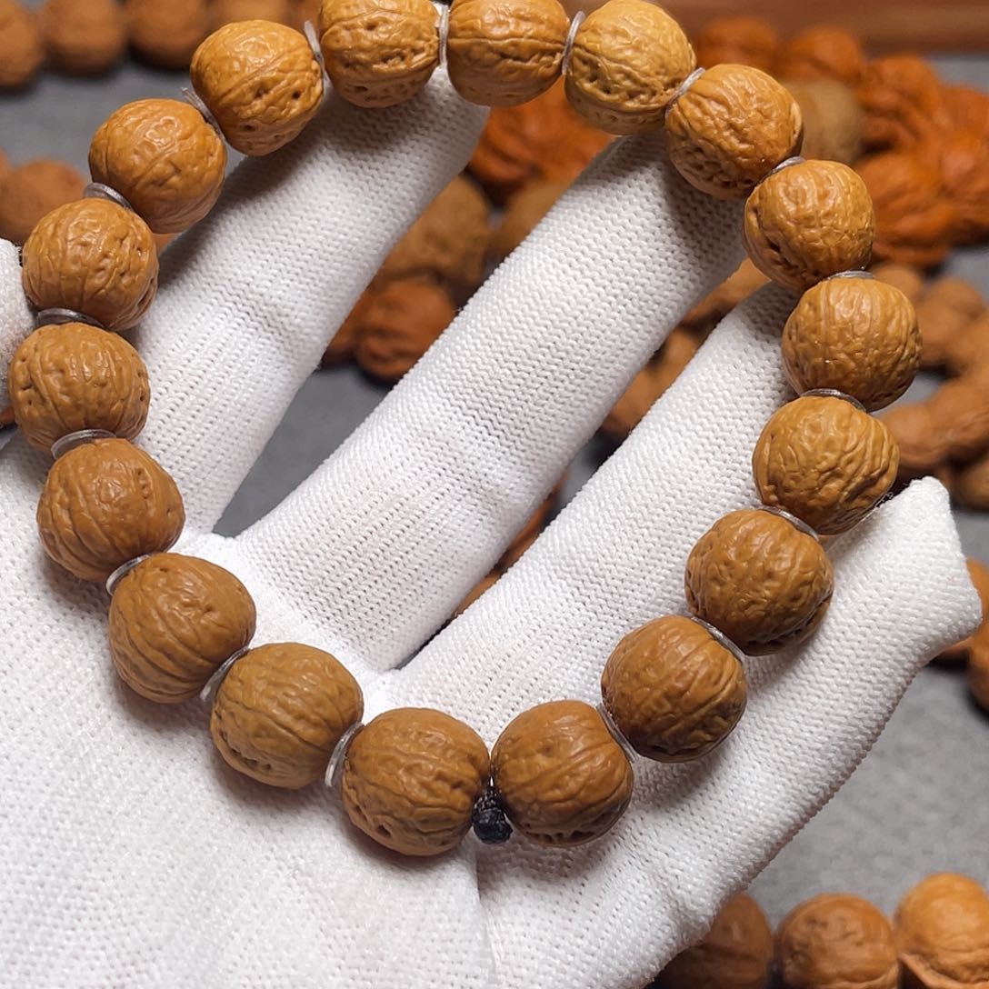 核桃葒****?小金豆手持野生88