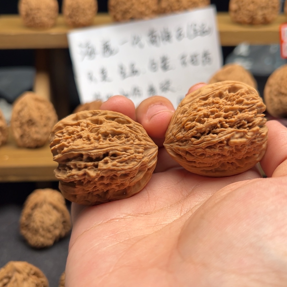 周***哥文玩核桃吊坠涿鹿南疆一代