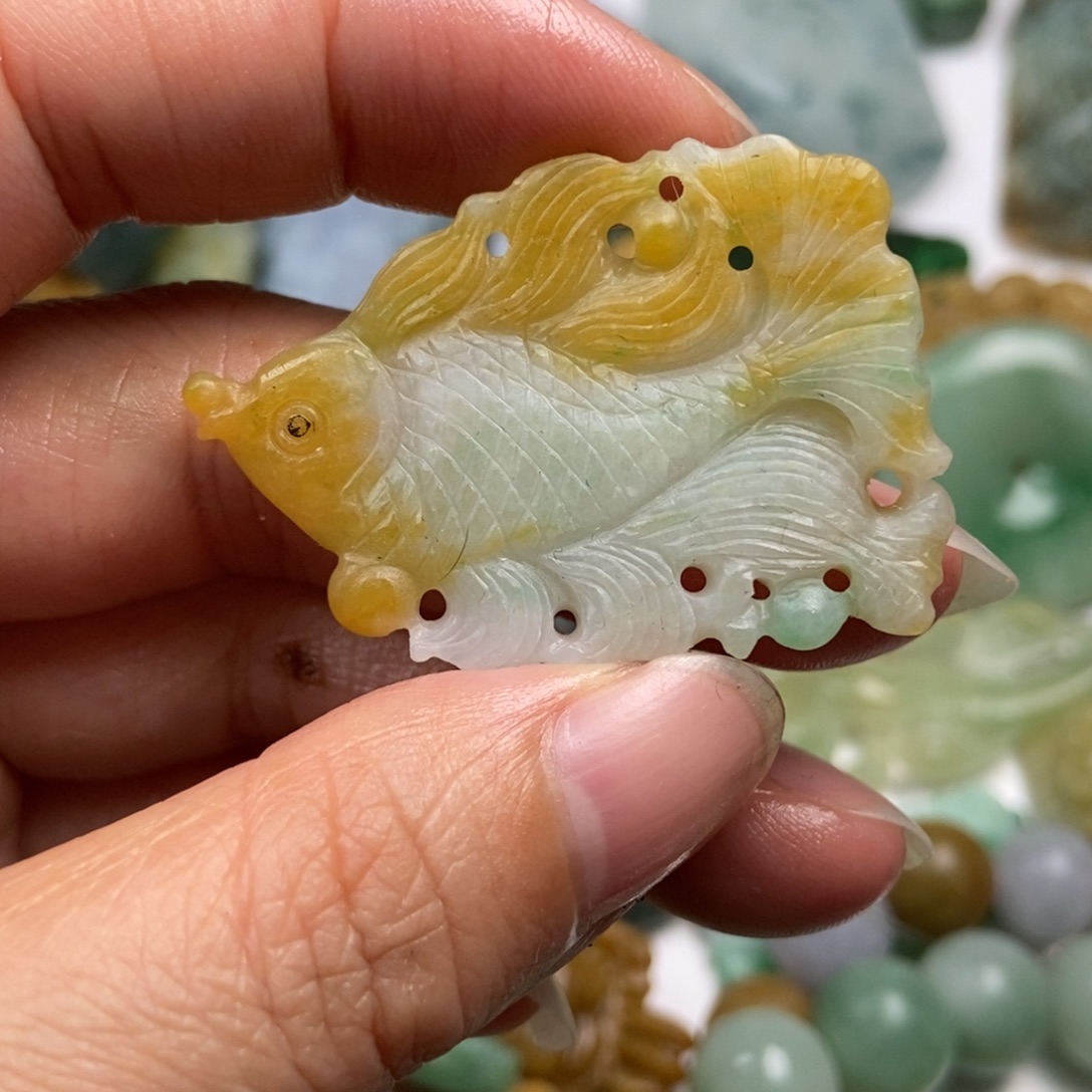 定制翡翠未镶嵌翡翠