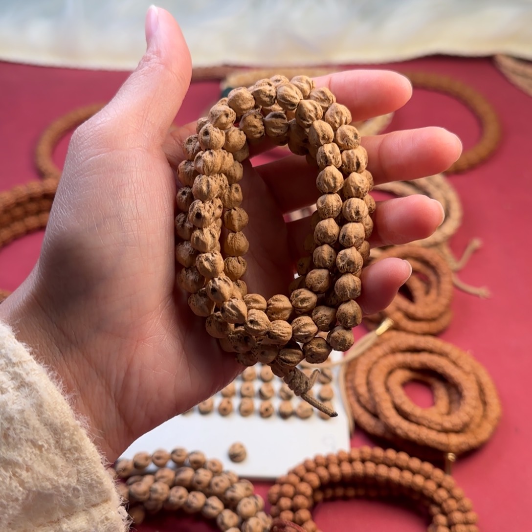 把件柏香籽/百香籽原桩莲花鬼