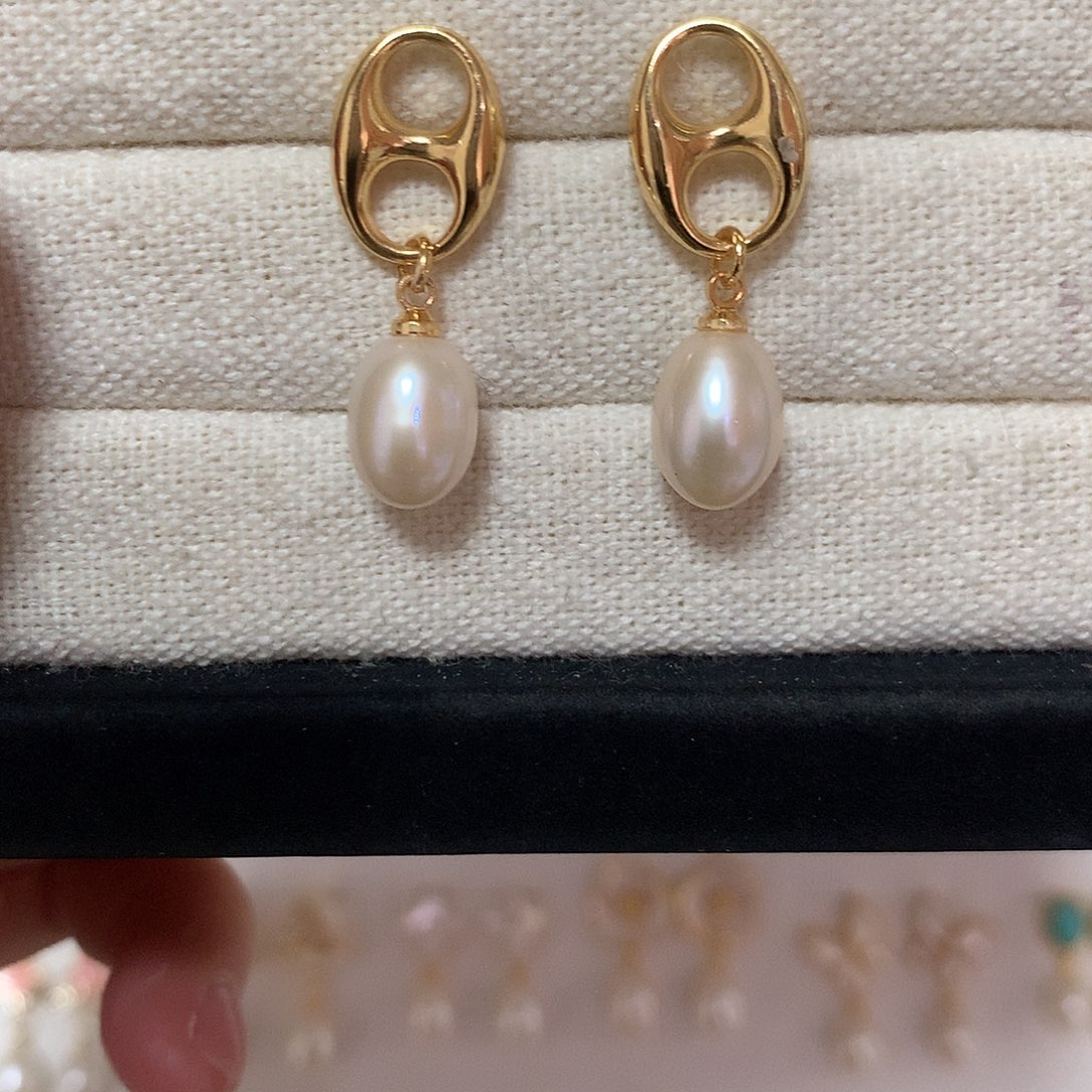 淡水珍珠耳饰合金