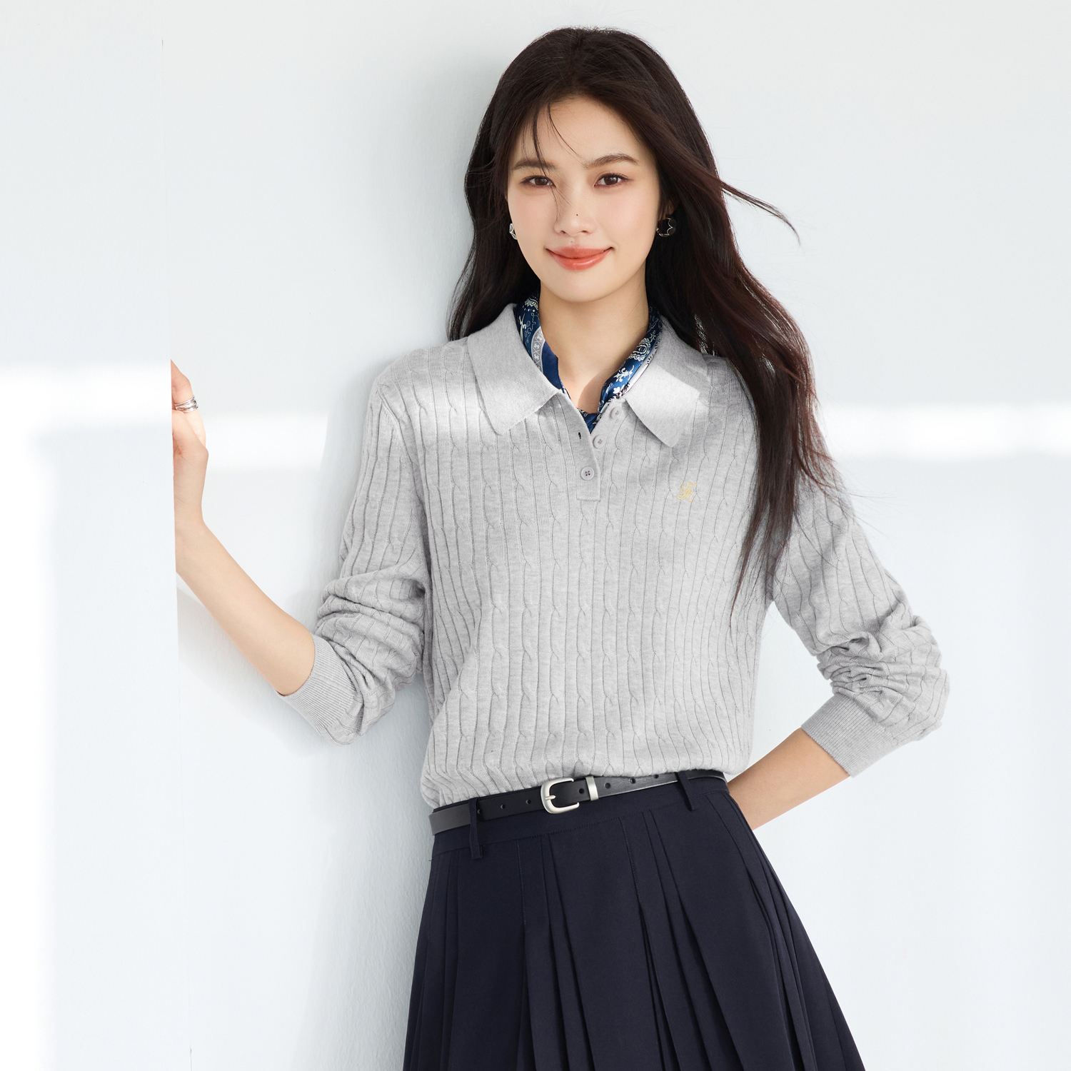 伊芙丽【高智麻花经典延续】POLO领绞花针织衫2026春新1H1930101