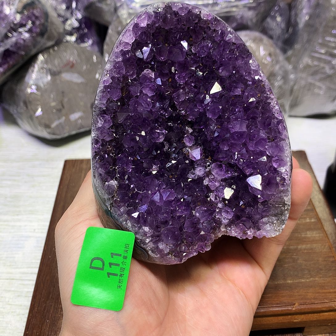 紫晶大型摆件（非配饰）未镶嵌