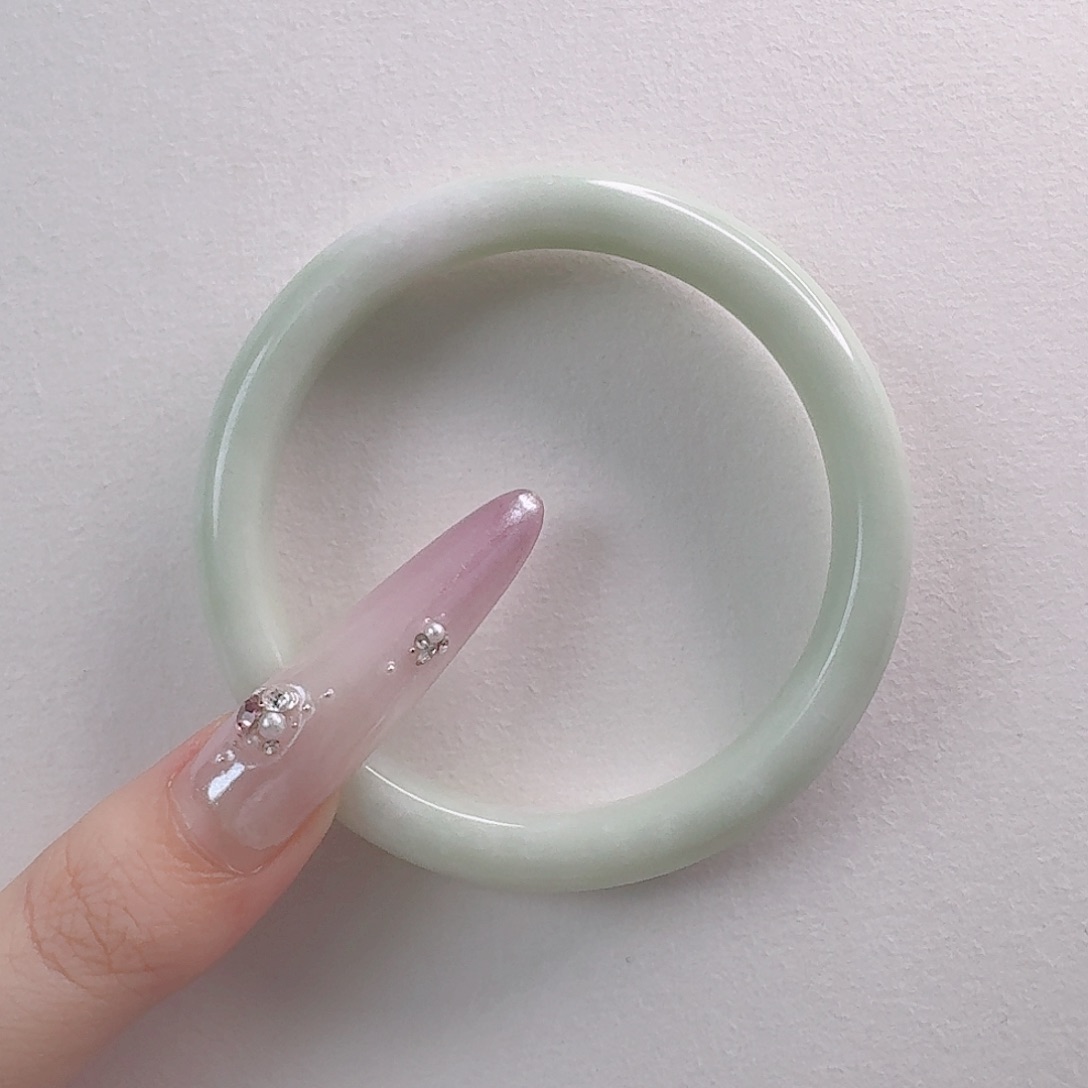 M***n蓝田玉（蛇纹石化大理石玉）手镯未镶嵌