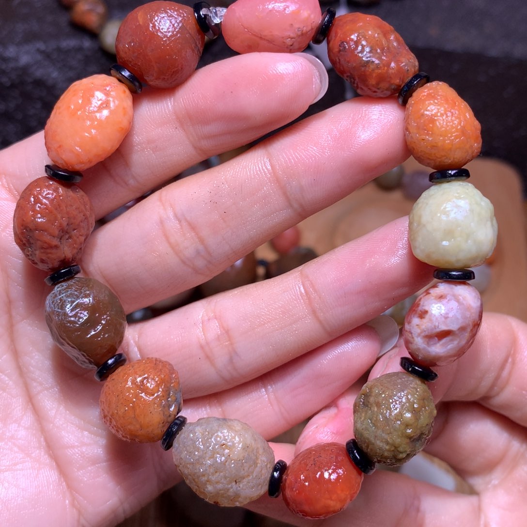 未镶嵌玛瑙/玉髓珠宝半成品