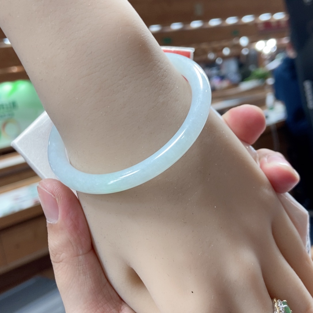 【闪购商品】翡翠未镶嵌手镯买断
