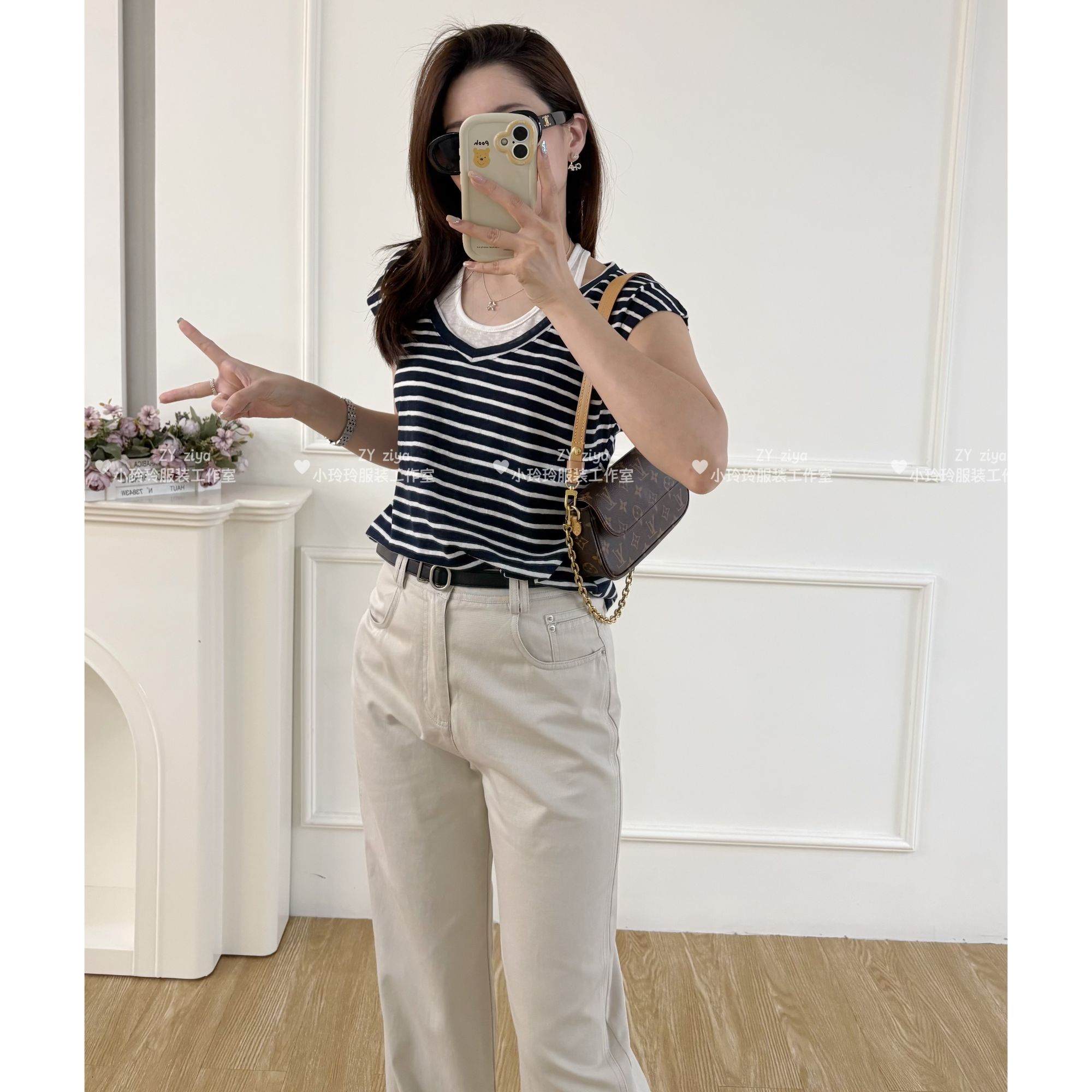 设计感假两件条纹上衣599