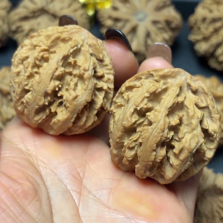 朝***誓吊坠文玩核桃秦岭灯笼16