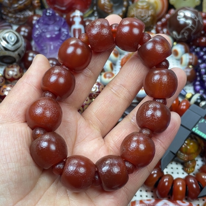 玛瑙/玉髓颈饰未镶嵌