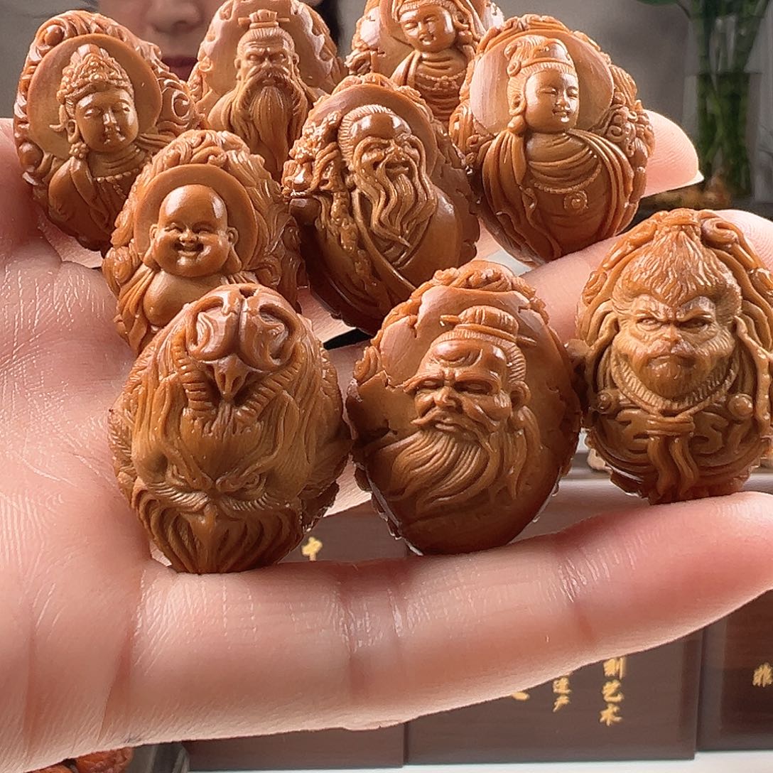 橄榄核吊坠邹*帅橄榄核