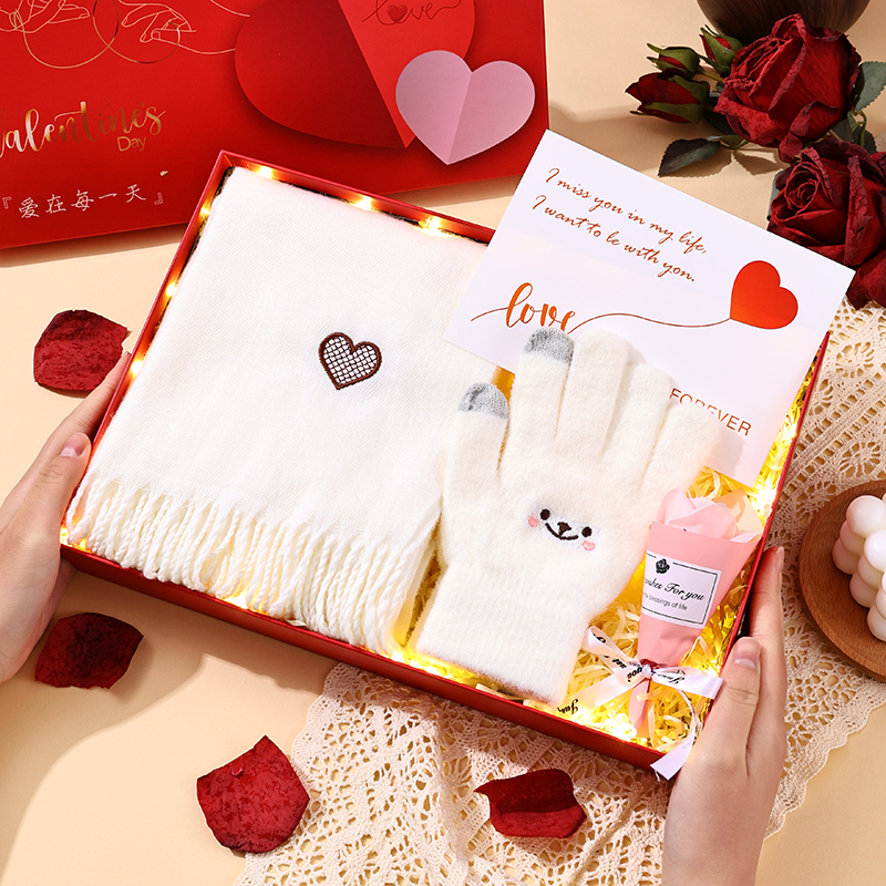 【冬天的第一条围巾】送女朋友礼物送闺蜜生日礼物节日礼物触屏手套