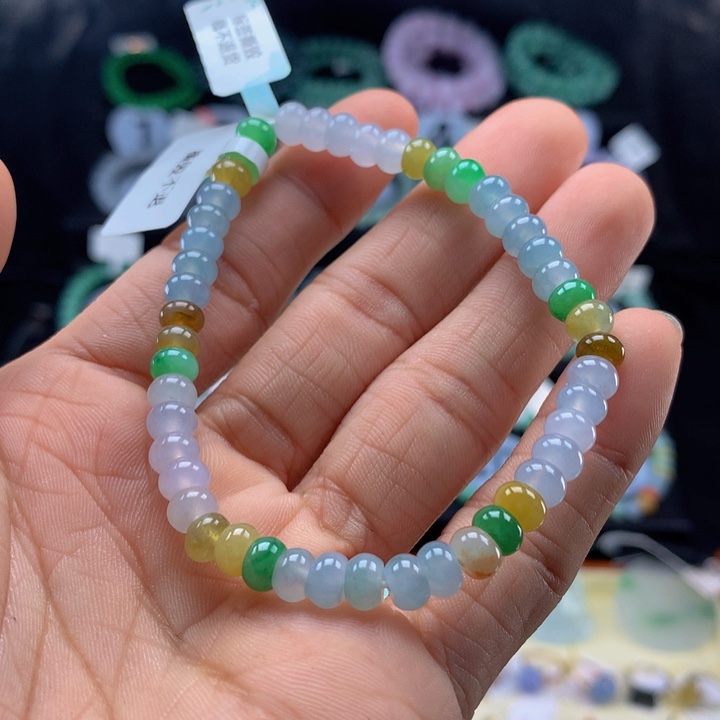 翡翠手链未镶嵌翡翠 6.1 