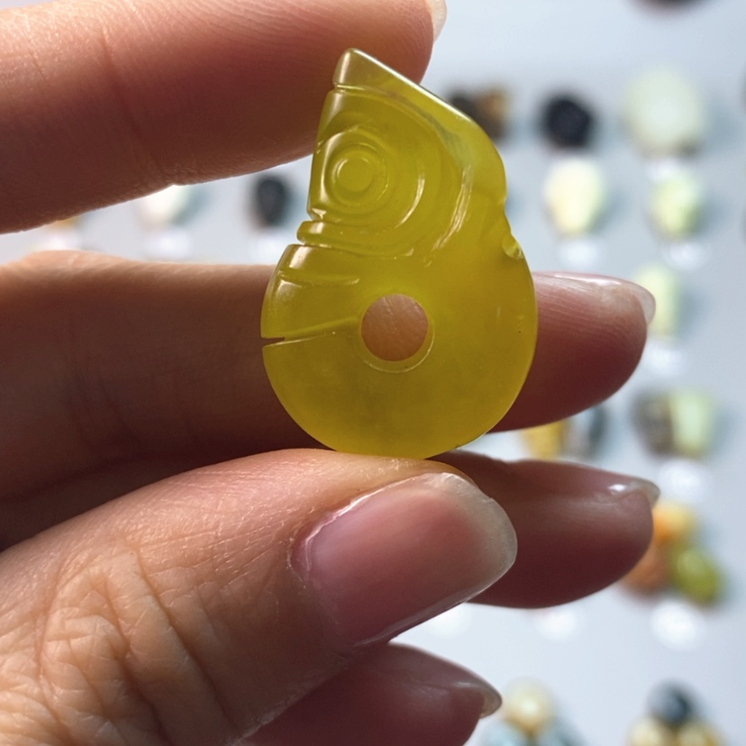 【闪购商品】蛇纹石玉吊坠(不含链)未镶嵌