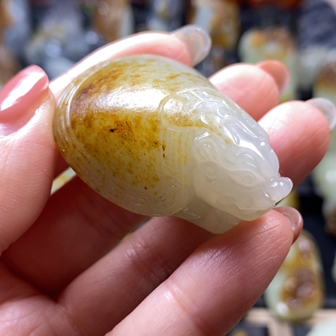 和田玉未镶嵌挂件