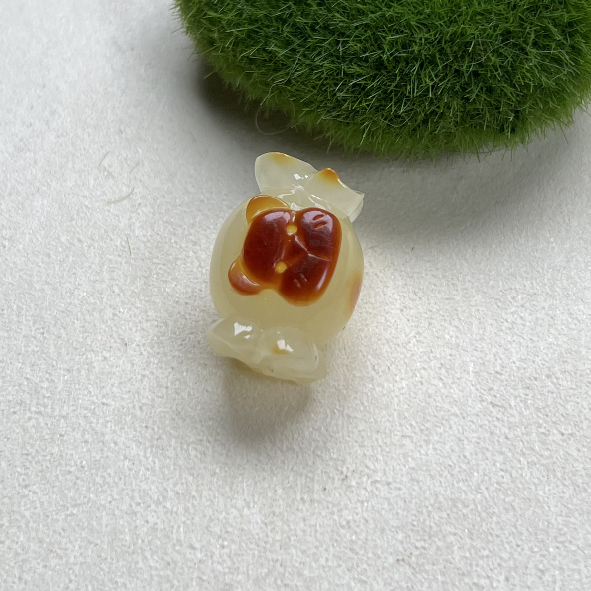 天然原矿无优化蜜蜡糖果（高21.3x厚15.8）