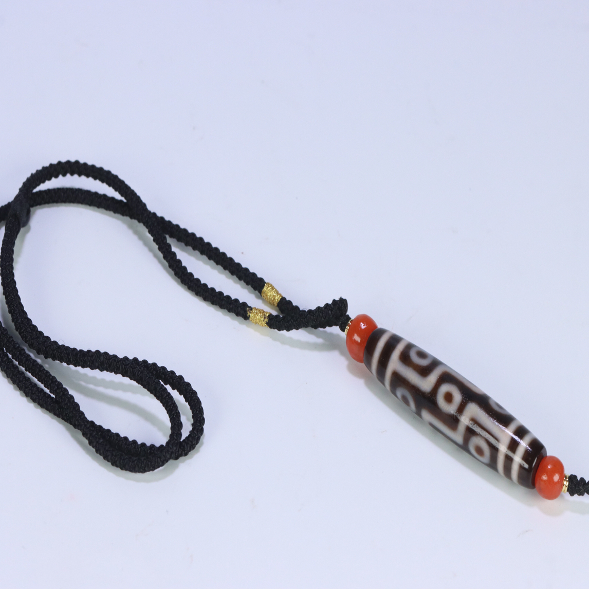 北城工美收藏/玛瑙9眼天珠挂件