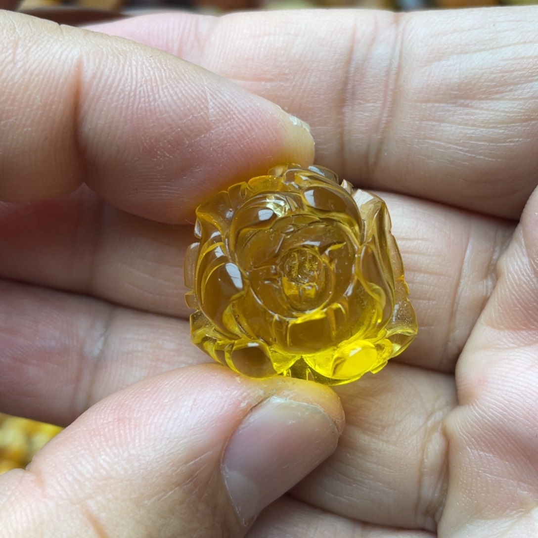 蜜蜡颈饰未镶嵌蜜蜡吊坠