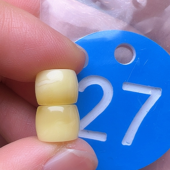 蜜蜡裸石未镶嵌9m m