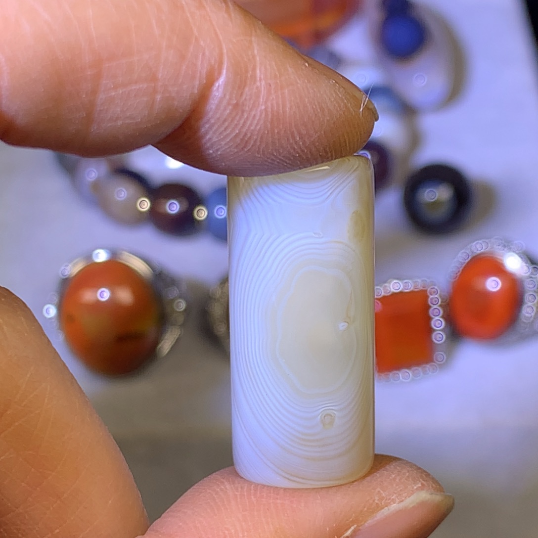 玛瑙/玉髓未镶嵌颈饰