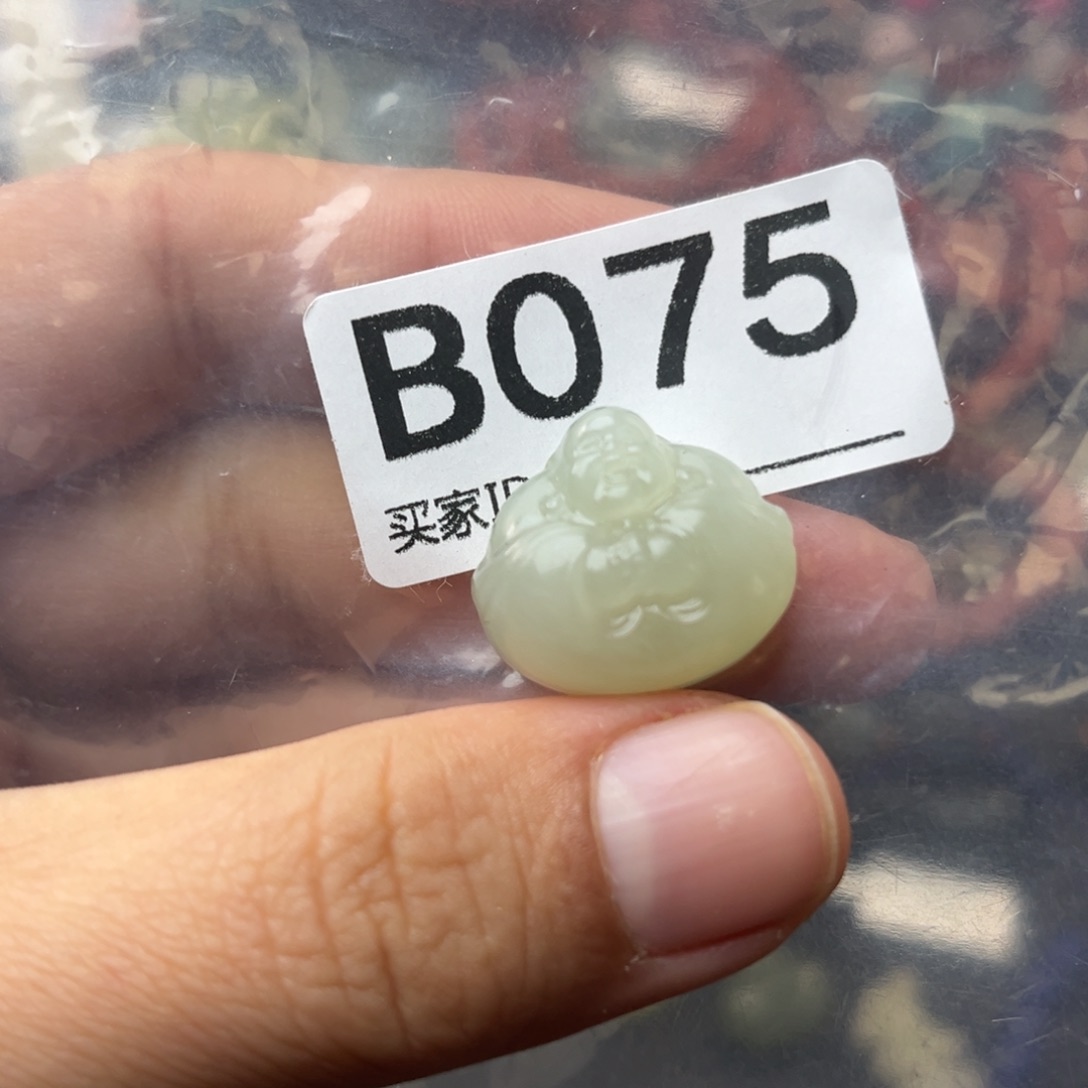 和田玉未镶嵌珠宝奇石