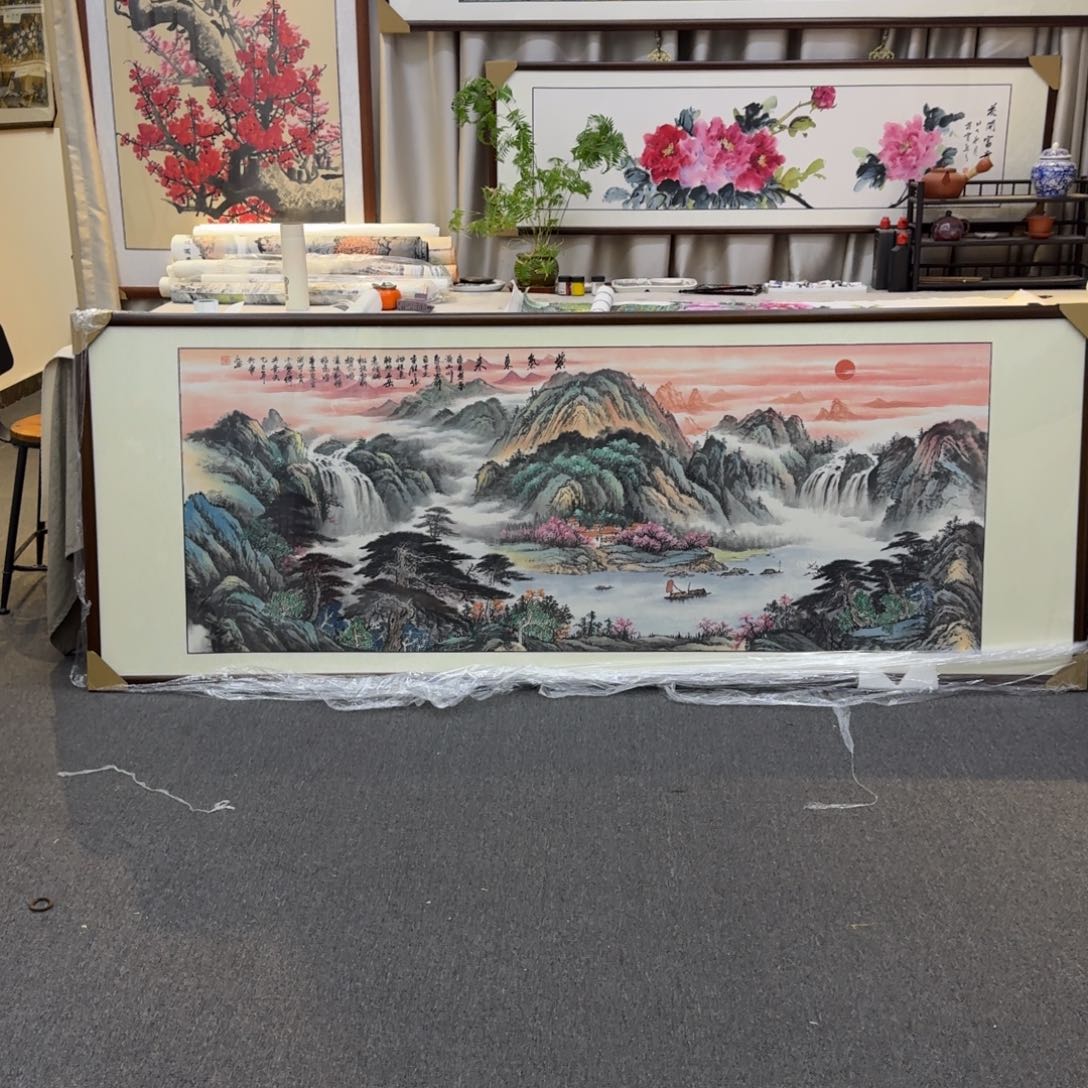 国画六尺紫气东来画框一套