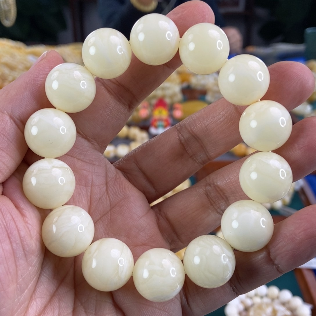 琥珀珠宝奇石未镶嵌17+白蜡同料串40