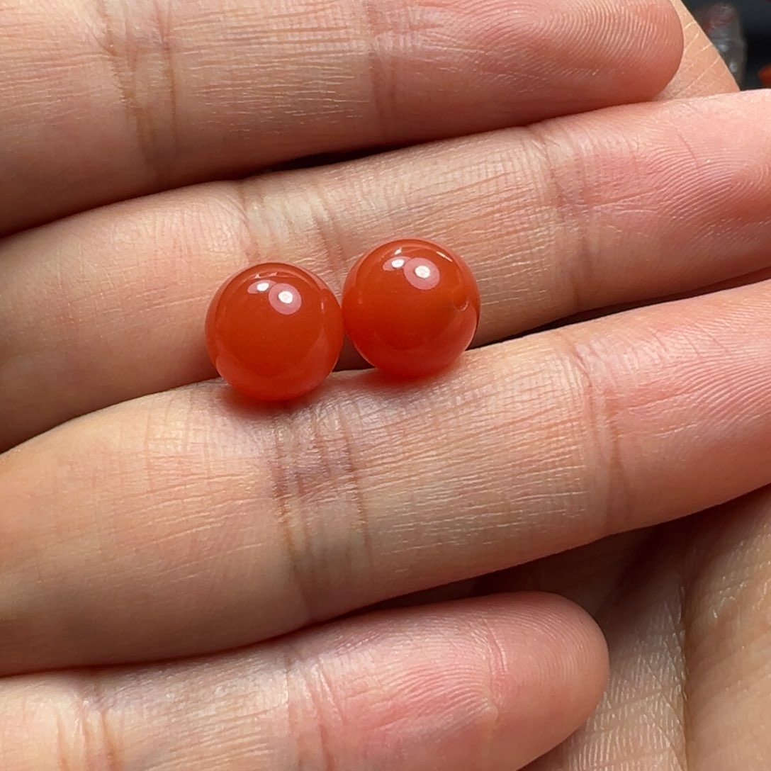 南红玛瑙未镶嵌珠子
