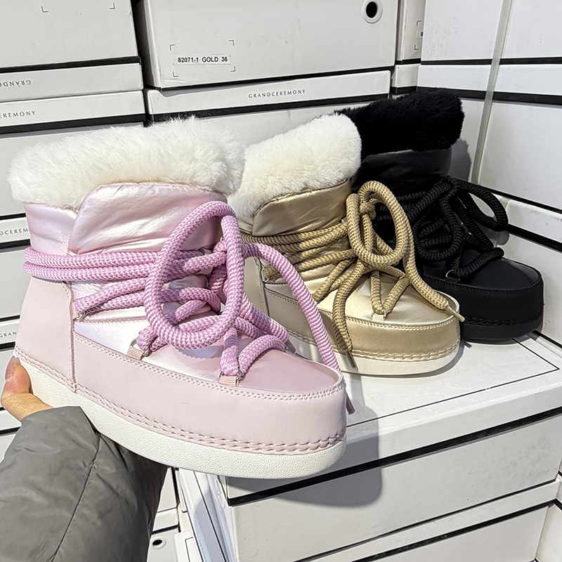女士雪地靴加厚加绒保暖女靴短靴羊毛鞋口毛毛雪地鞋东北耐寒