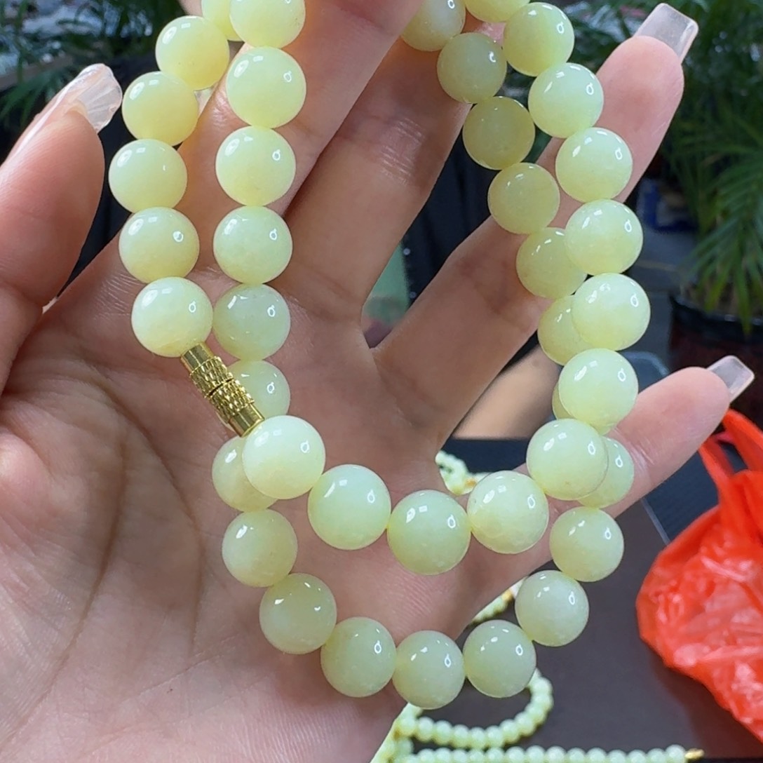 和田玉未镶嵌颈饰卡10