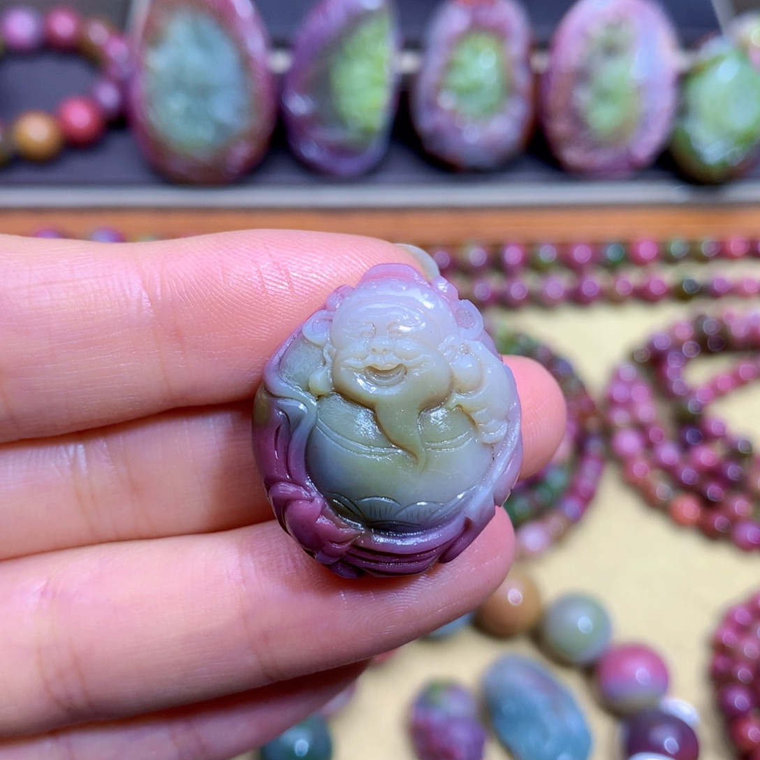 玛瑙未镶嵌挂件盐源定制