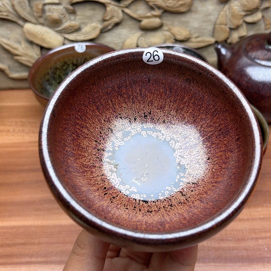 茶盏我他超级显腿长26