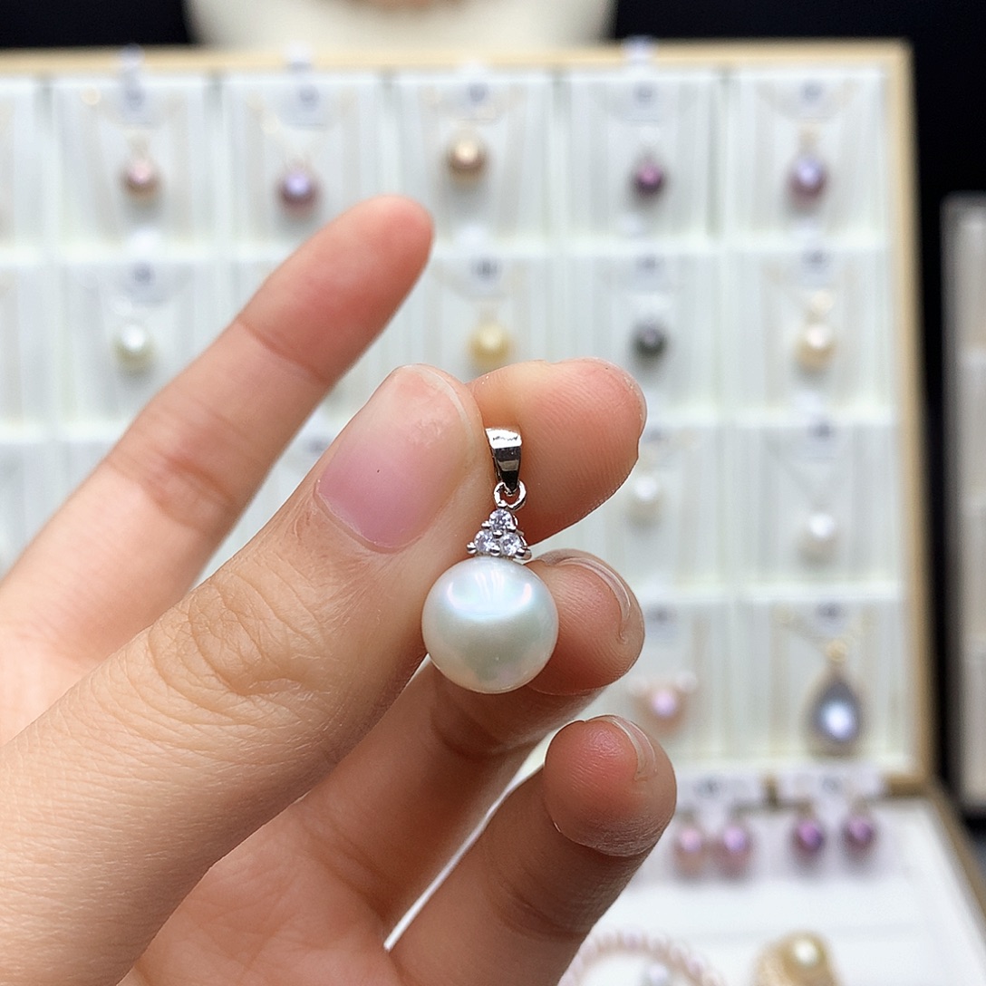 淡水珍珠合金颈饰