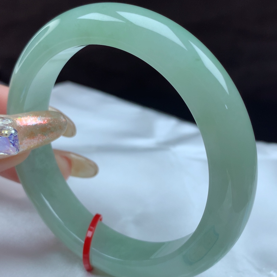 翡翠手镯未镶嵌96189，