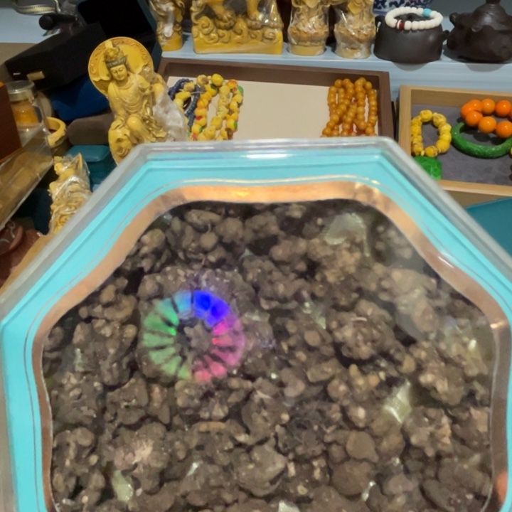 绿泥——————————————————————