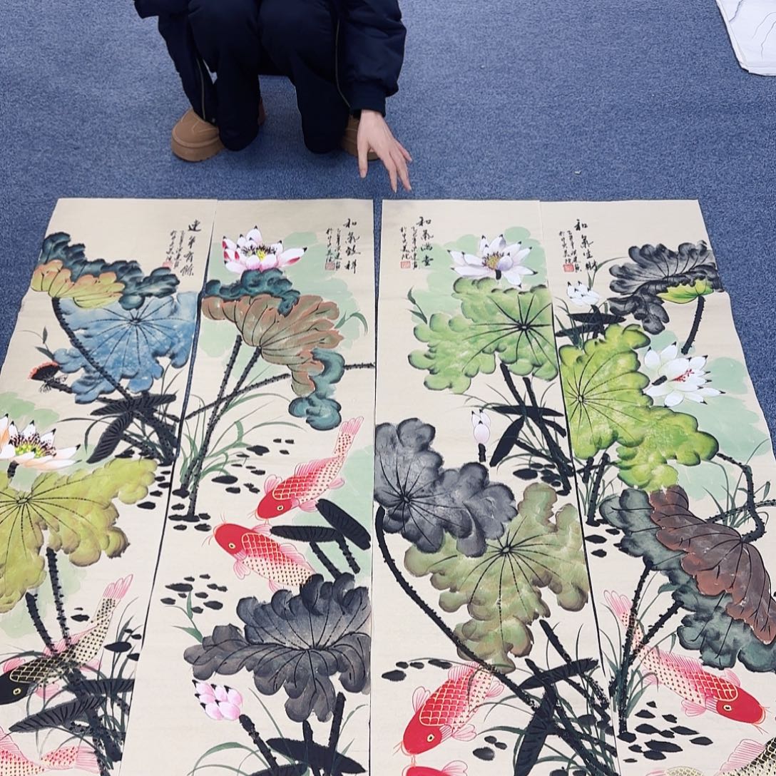 国画作品小姐姐放漏中