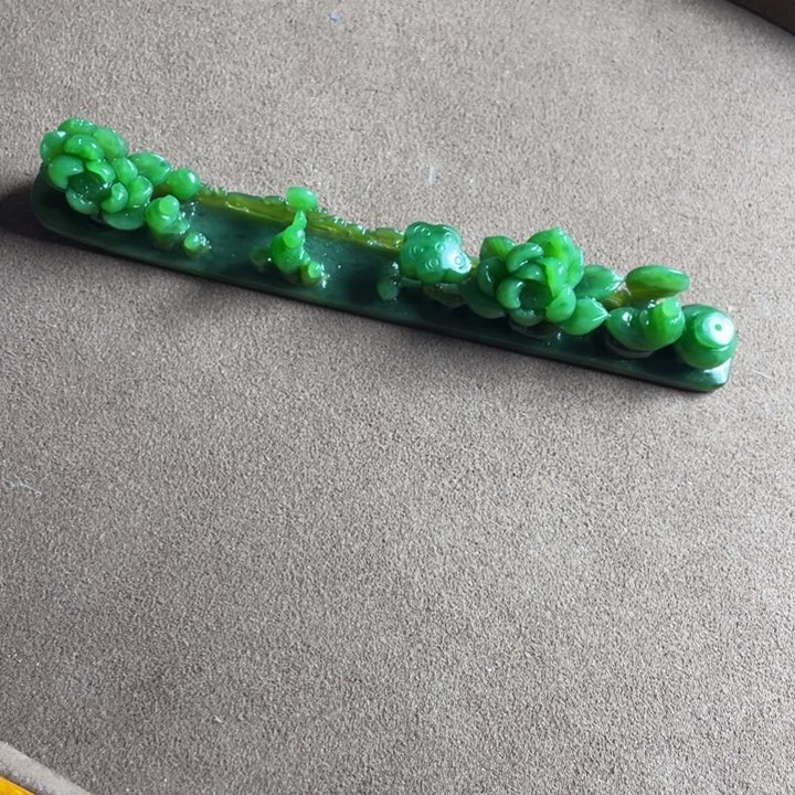 【闪购商品】颈饰未镶嵌和田玉上新高辣色笔搁镇纸