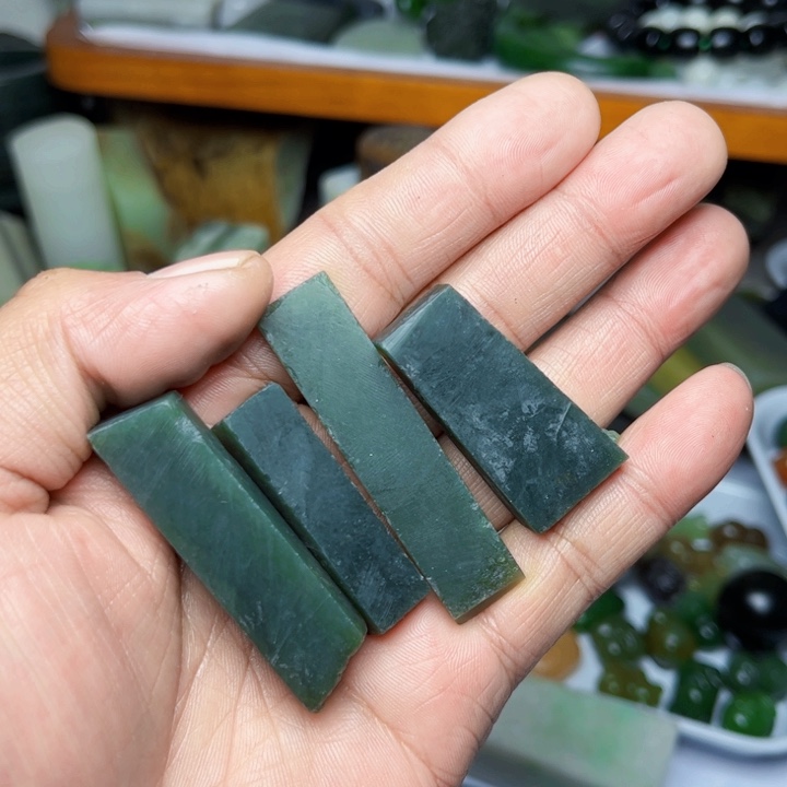 未镶嵌和田玉珠宝奇石