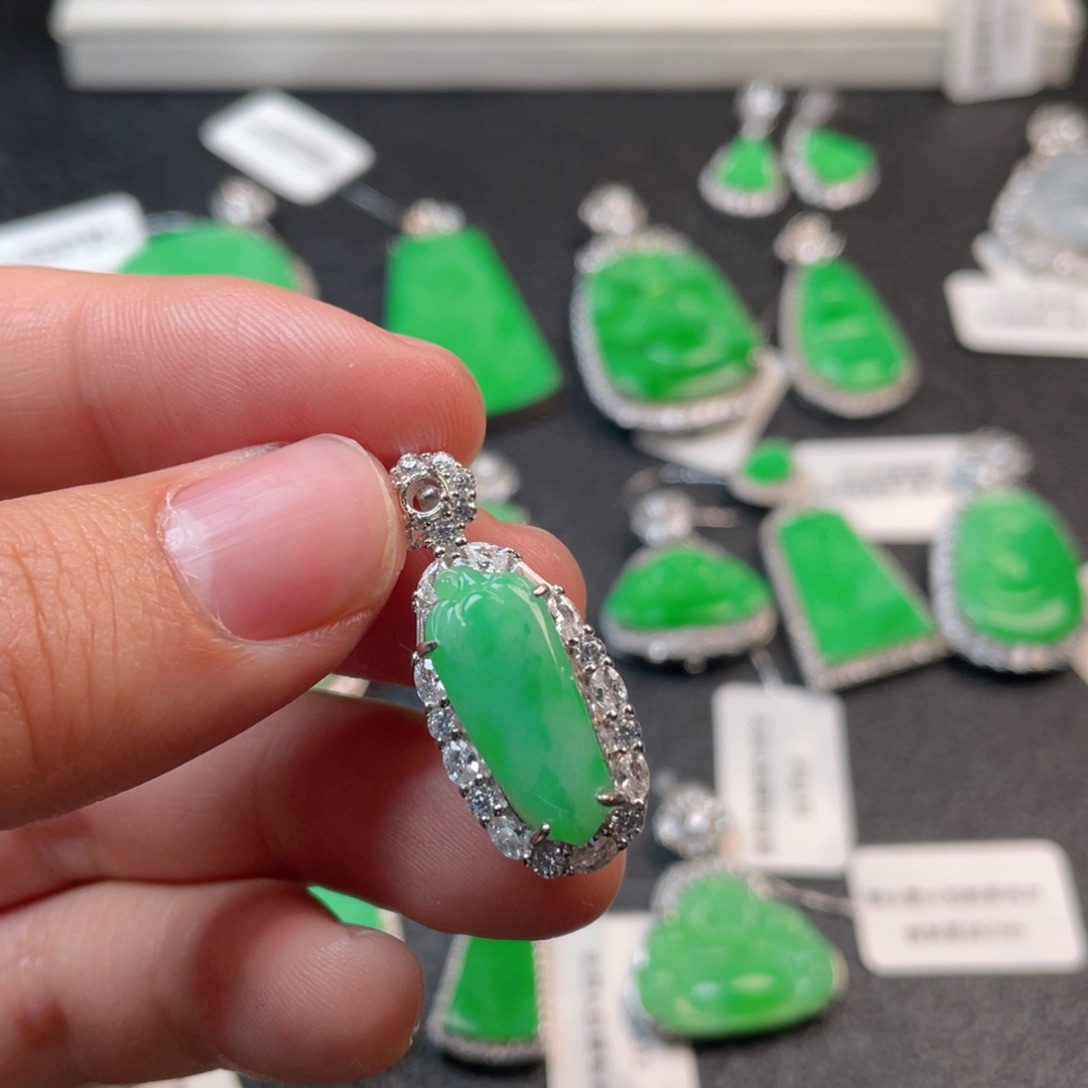 翡翠吊坠(不含链)银S925镶嵌