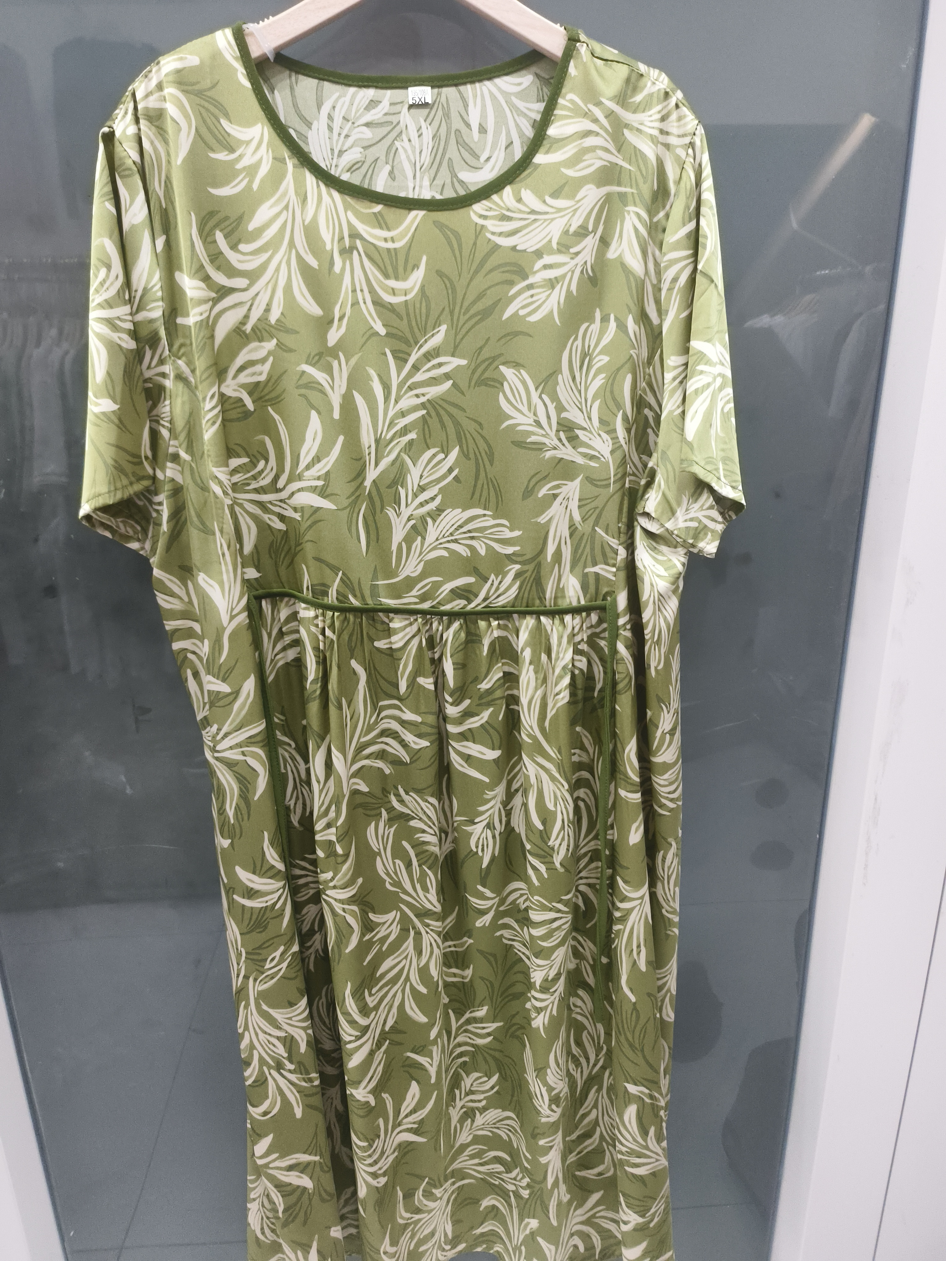 良玉推荐31号特价福利连衣裙