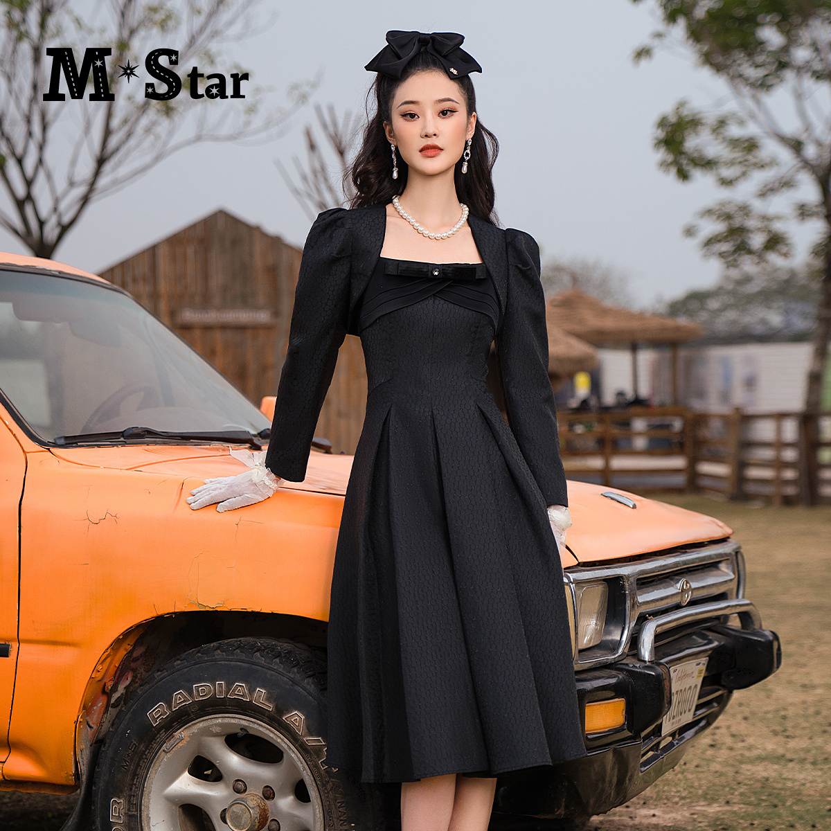 【老板娘夏天】M-Star方领泡泡袖装连衣裙显瘦（两件套）SEBL132533