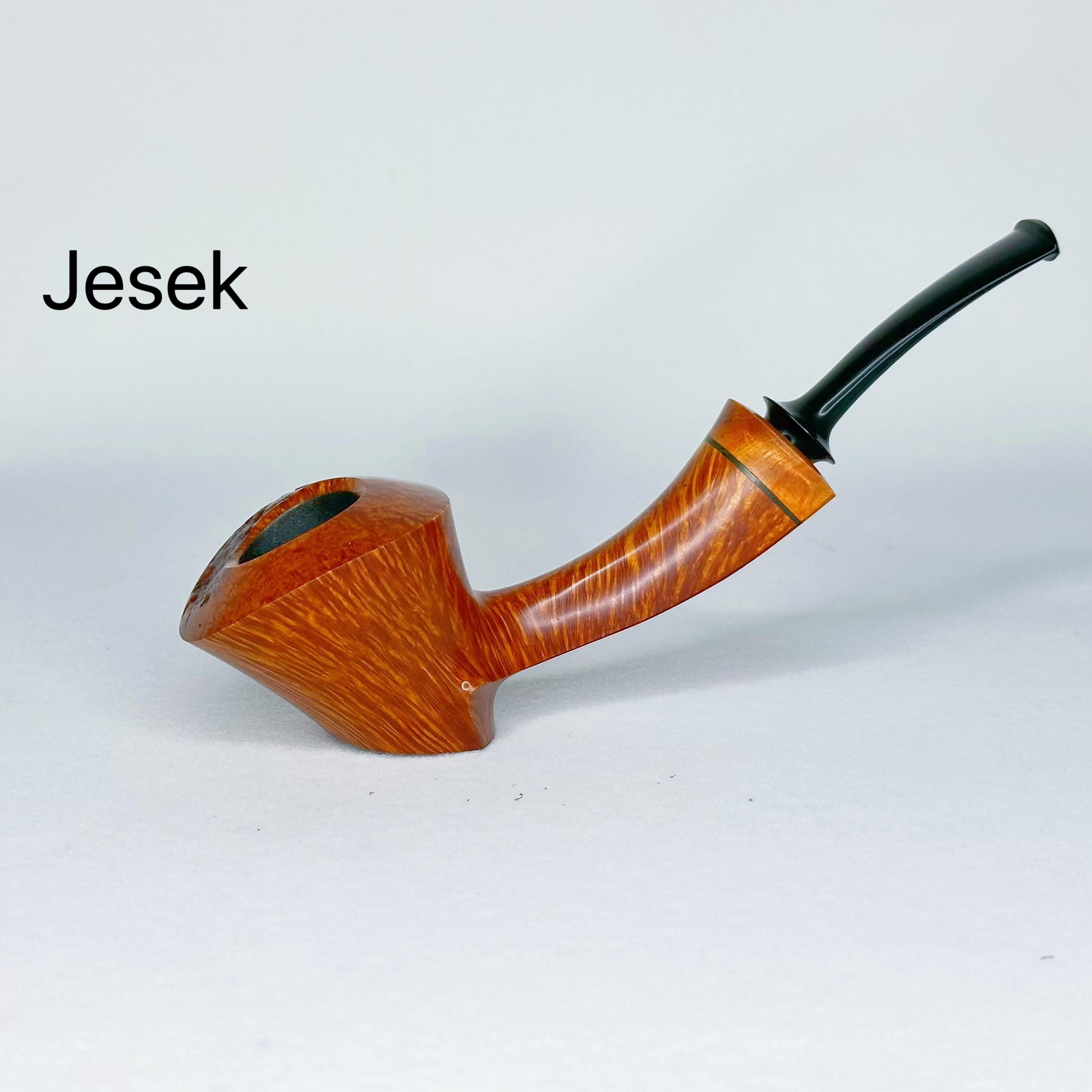 杰赛克烟斗 斯洛伐克Jesek 自由切线桌斗石楠木手工烟斗