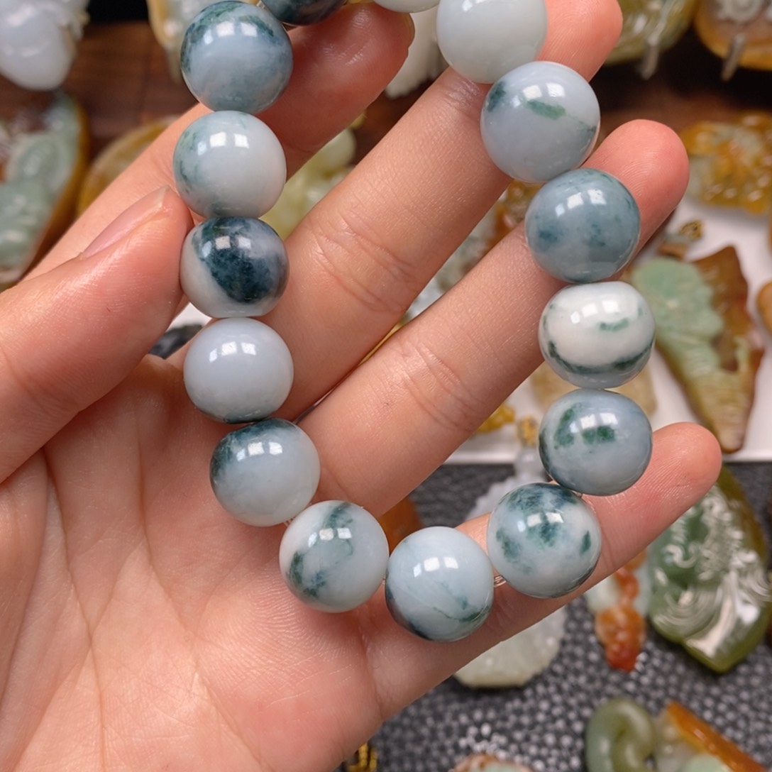 定制翡翠未镶嵌翡翠