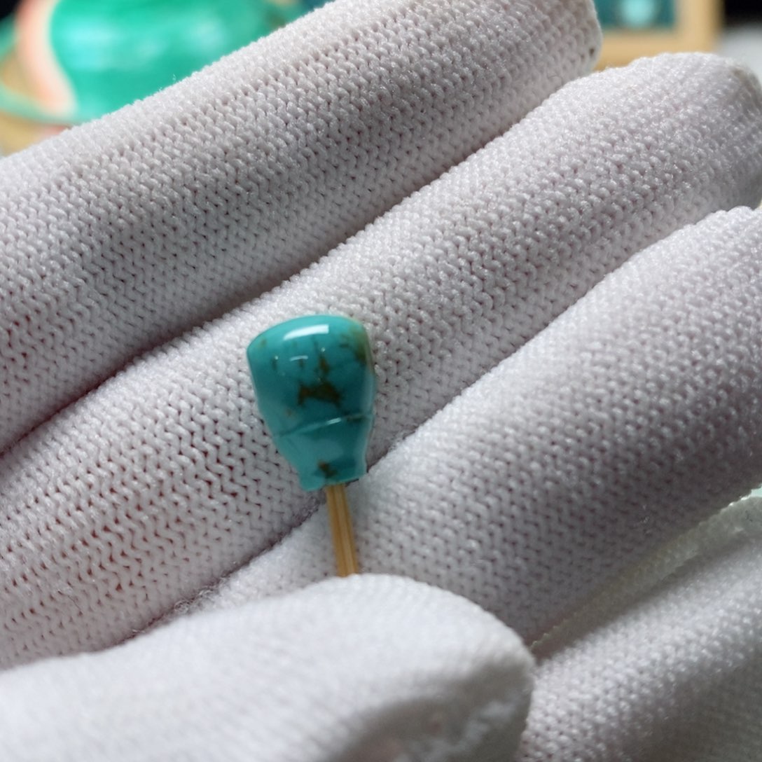 绿松石颈饰未镶嵌