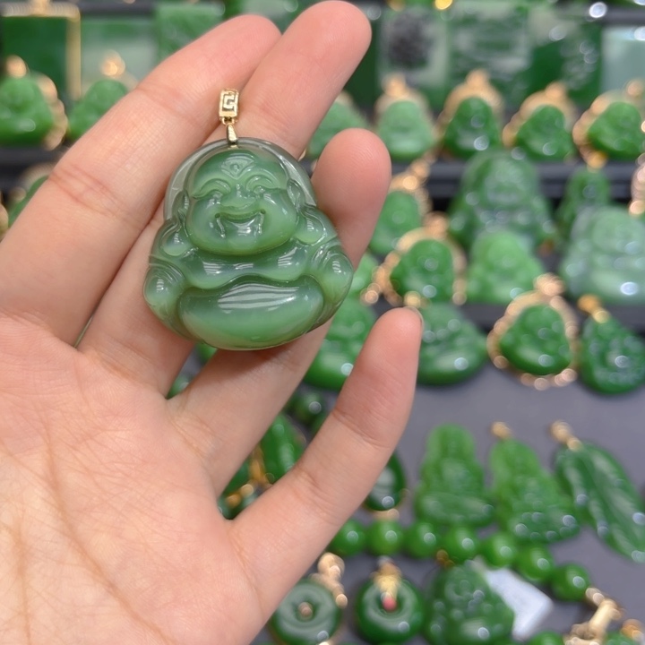 颈饰18K金镶嵌和田玉（碧玉）一线天粉青冰猫35m