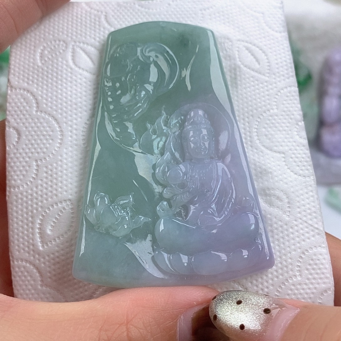 翡翠未镶嵌颈饰翡翠