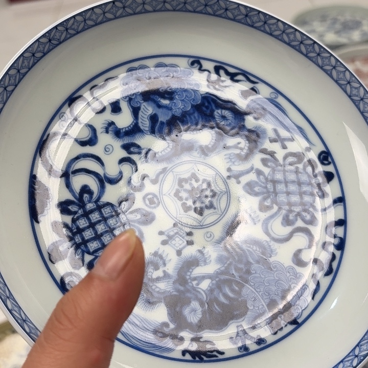 瓷片青花狮子大胡乘景德镇