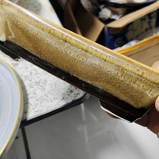 瓷片瓷器，五厂，各种摆件，瓷片！长19厘米！七厂小花盆！