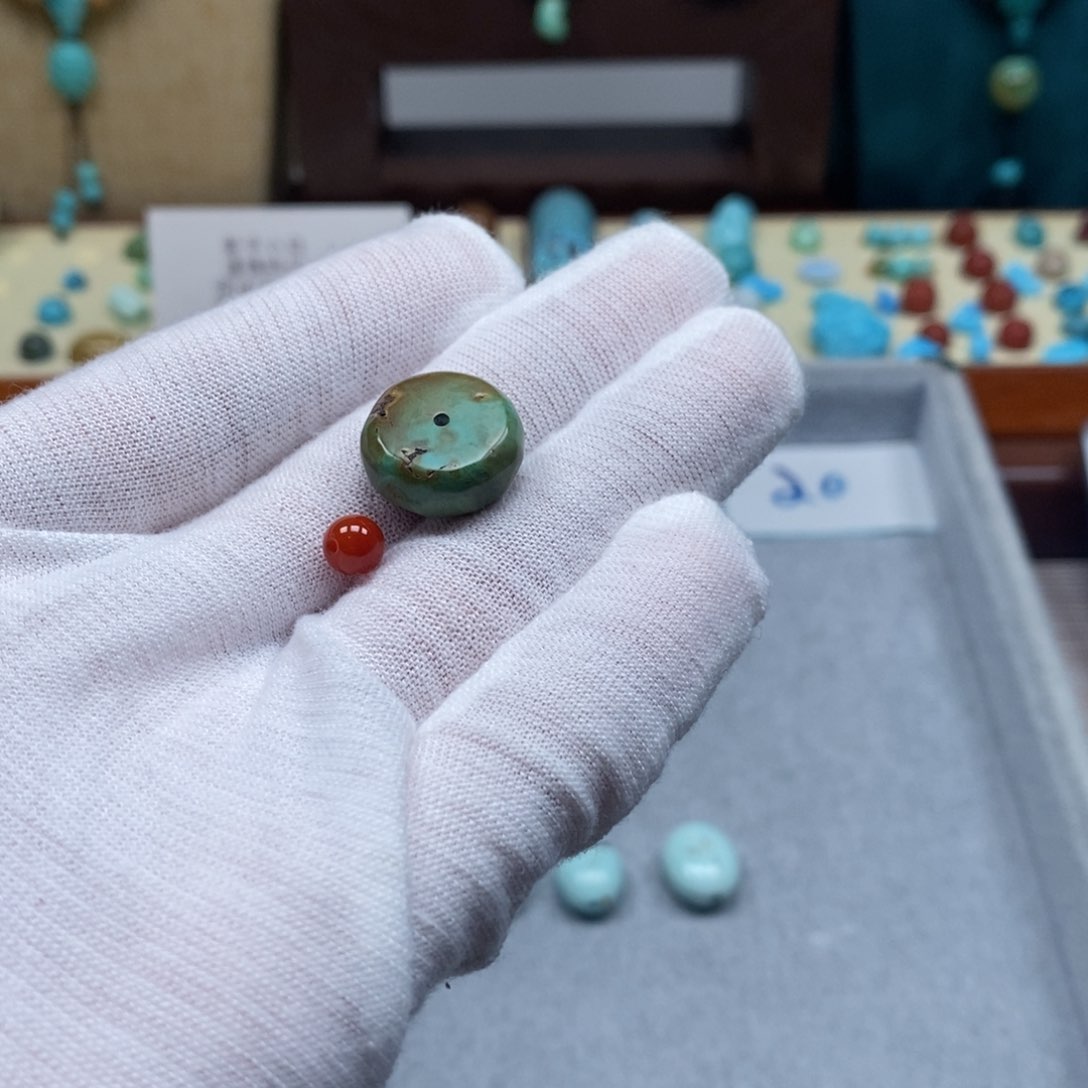 未镶嵌配饰南红玛瑙